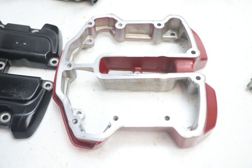 photo de REAR CYLINDER HEAD HARLEY DAVIDSON ROAD GLIDE FLTRXSE 1920 (2018 - 2022) - Detailed visual inspection