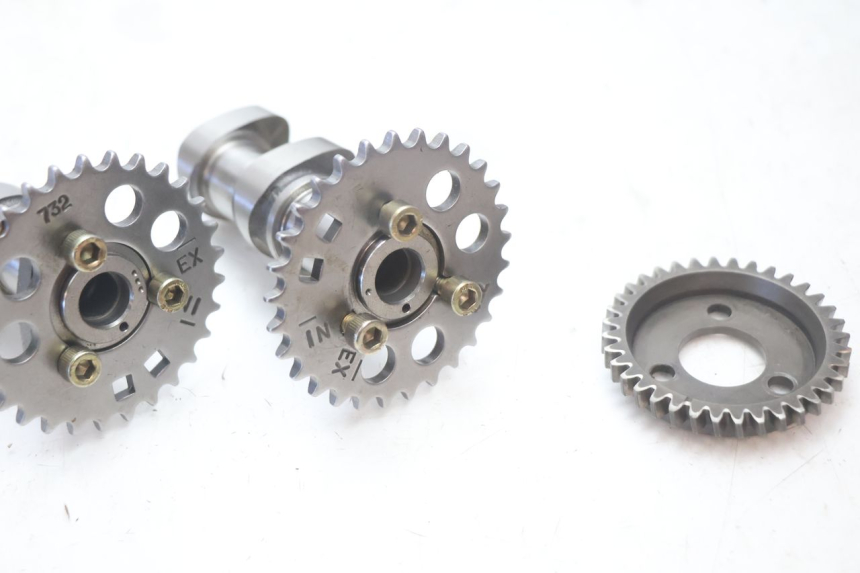 photo de REAR CYLINDER HEAD CAN-AM SPYDER RS 1000 (2008 - 2012) - Used quality zoom