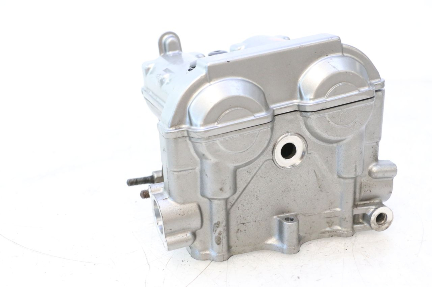 photo de REAR CYLINDER HEAD SUZUKI SV S 650 (1999 - 2002) - Additional view of the item