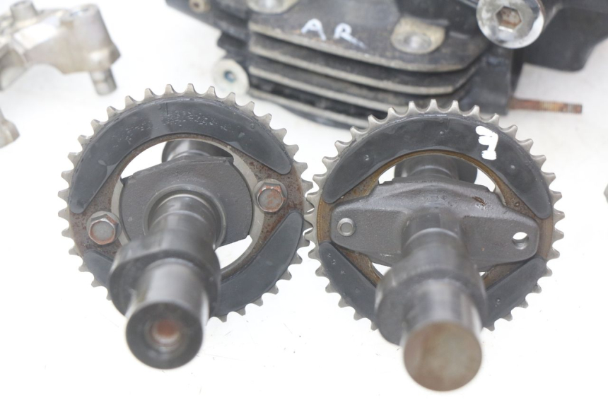 photo de REAR CYLINDER HEAD HONDA VF 1000 (1984 - 1988) - Checked used part