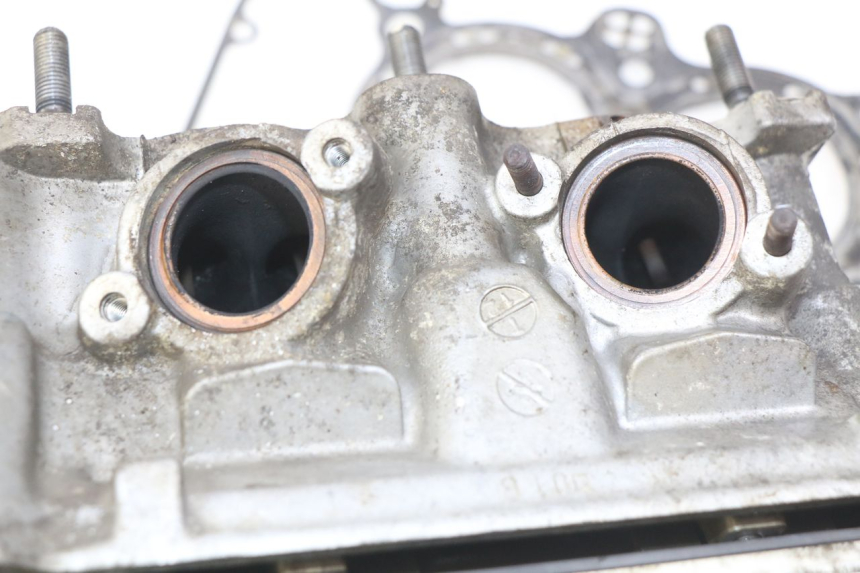 photo de REAR CYLINDER HEAD HONDA VFR FI RC46 800 (1998 - 2001) - Product overview