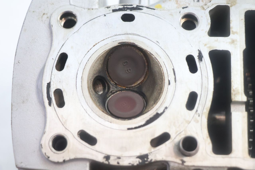photo de REAR CYLINDER HEAD HONDA XLV VARADERO 125 (2007 - 2012) - Checked used part