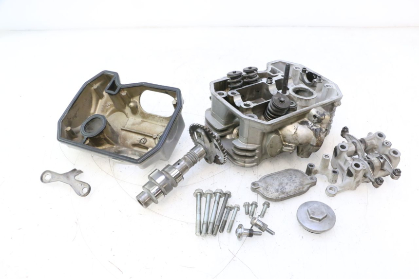 photo de REAR CYLINDER HEAD HONDA XRV AFRICA TWIN 750 (1990 - 1992) - Main view