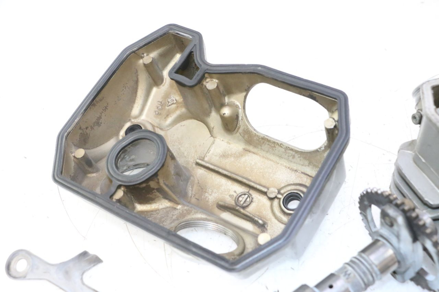 photo de REAR CYLINDER HEAD HONDA XRV AFRICA TWIN 750 (1990 - 1992) - Product overview
