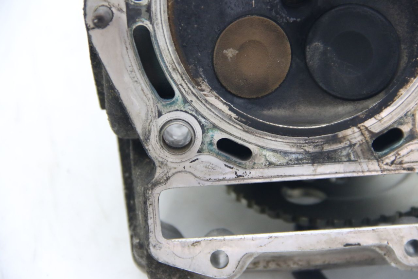 photo de CYLINDER HEAD APRILIA ATLANTIC 500 (2002 - 2003) - Fixing points details