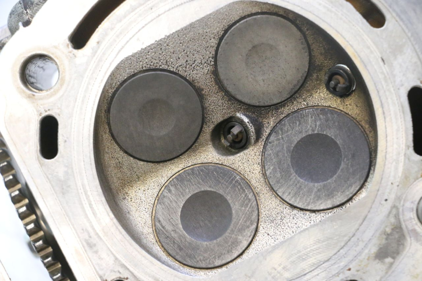 photo de FRONT CYLINDER HEAD GILERA GP 800 (2007 - 2013) - Main view