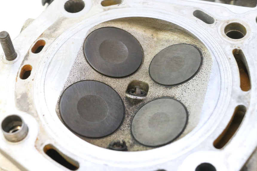 photo de FRONT CYLINDER HEAD GILERA GP 800 (2007 - 2013) - Zoom on usage condition