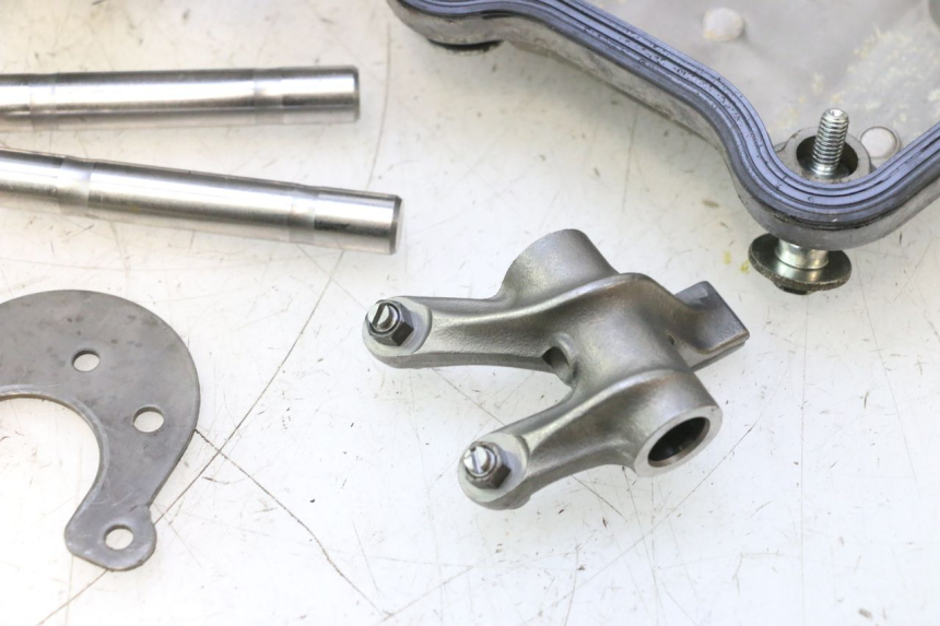 photo de FRONT CYLINDER HEAD GILERA GP 800 (2007 - 2013) - Technical close-up