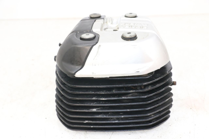 photo de FRONT CYLINDER HEAD MOTO GUZZI NORGE 8V GT 1200 (2011 - 2016) - Surface and material condition
