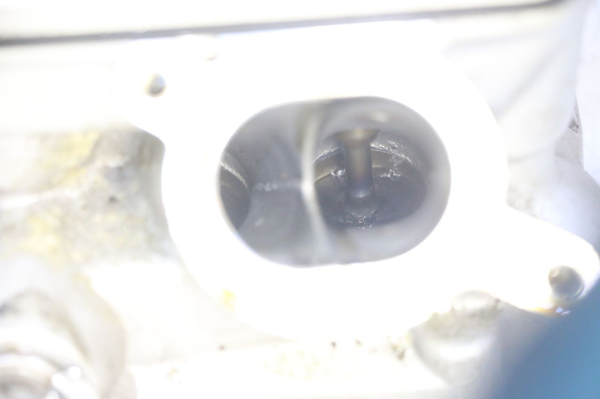 photo de FRONT CYLINDER HEAD HONDA NTV DEAUVILLE ABS 700 (2007 - 2016) - Zoom on usage condition