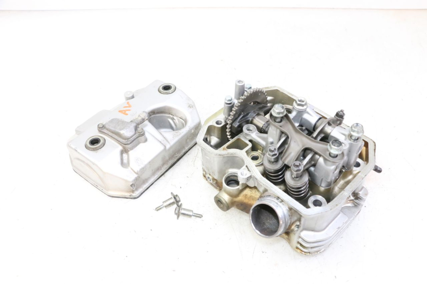 photo de FRONT CYLINDER HEAD HONDA NTV DEAUVILLE 650 (2001 - 2006) - Main view