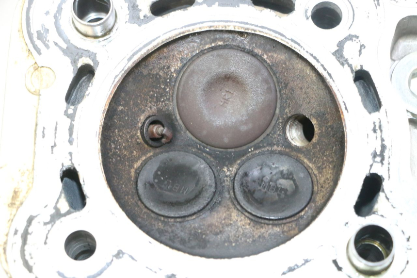 photo de FRONT CYLINDER HEAD HONDA NTV DEAUVILLE 650 (2001 - 2006) - Main view