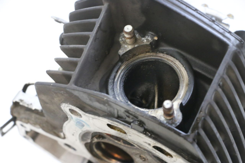 photo de FRONT CYLINDER HEAD BMW R RT ABS 1200 (2010 - 2014) - Component zoom