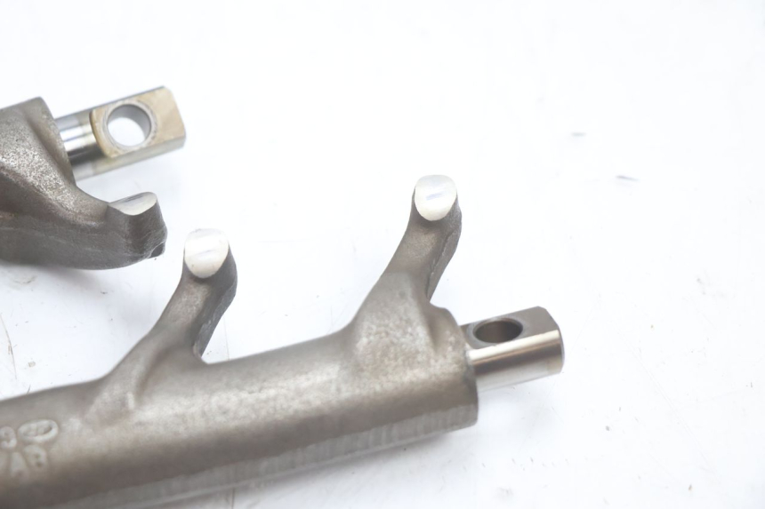 photo de FRONT CYLINDER HEAD HARLEY DAVIDSON ROAD GLIDE FLTRXSE 1920 (2018 - 2022) - Surface and material condition
