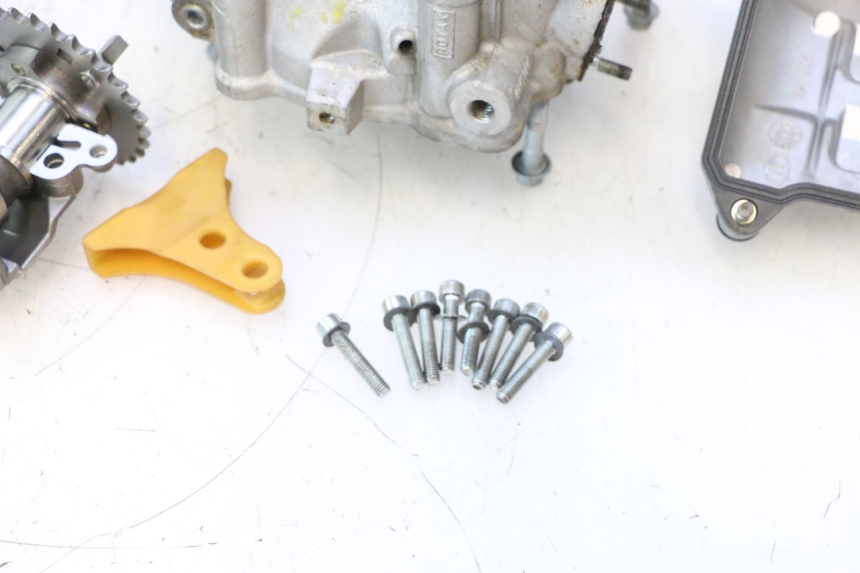 photo de FRONT CYLINDER HEAD CAN-AM SPYDER RS 1000 (2008 - 2012) - Checked used part