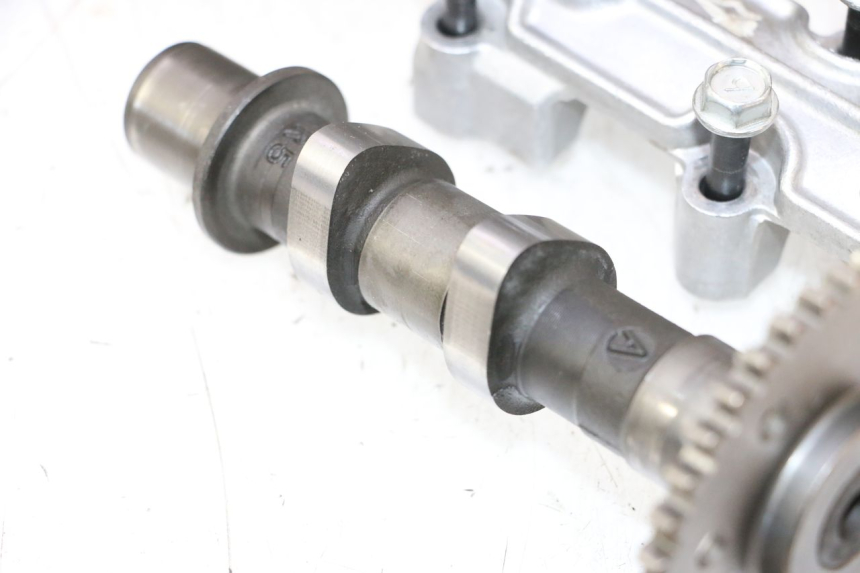 photo de FRONT CYLINDER HEAD SUZUKI SV S 650 (1999 - 2002) - Used quality zoom
