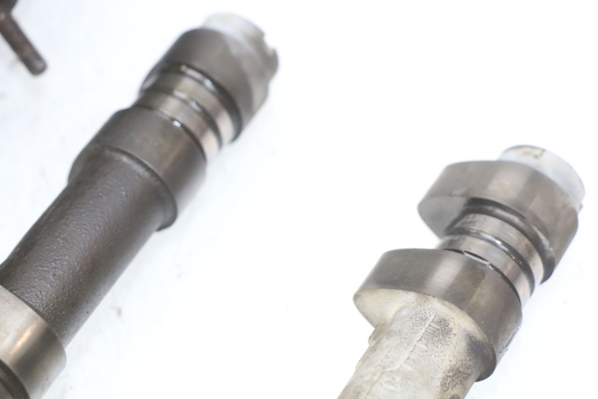 photo de FRONT CYLINDER HEAD HONDA VFR FI RC46 800 (1998 - 2001) - Supplementary product photo