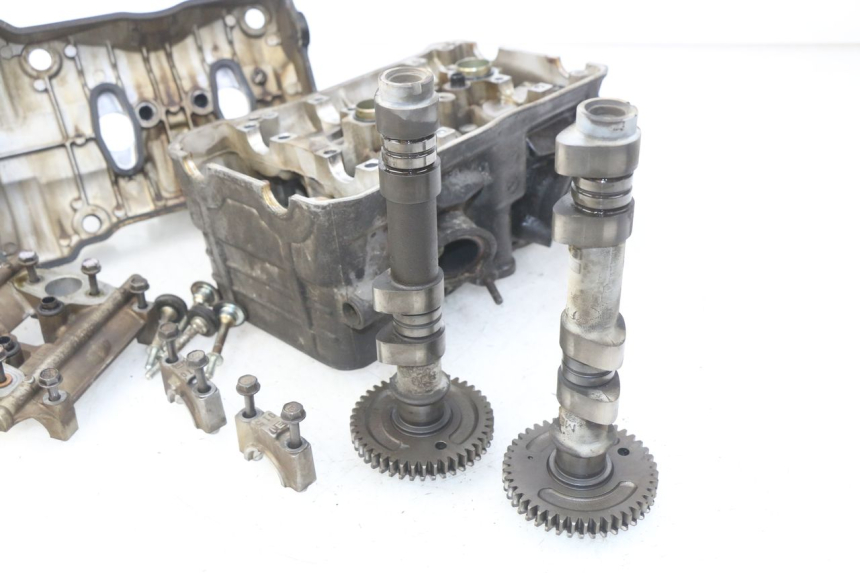 photo de FRONT CYLINDER HEAD HONDA VFR FI RC46 800 (1998 - 2001) - Checked used part