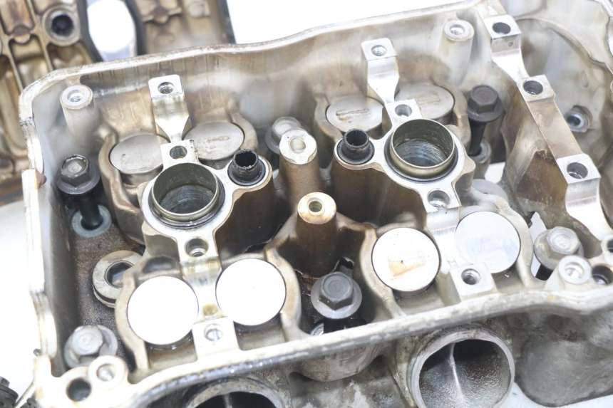 photo de FRONT CYLINDER HEAD HONDA VFR FI RC46 800 (1998 - 2001) - Markings and original references