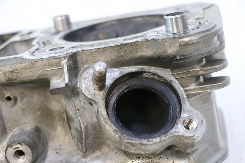 photo de FRONT CYLINDER HEAD HONDA XRV AFRICA TWIN 750 (1990 - 1992) - Component detail