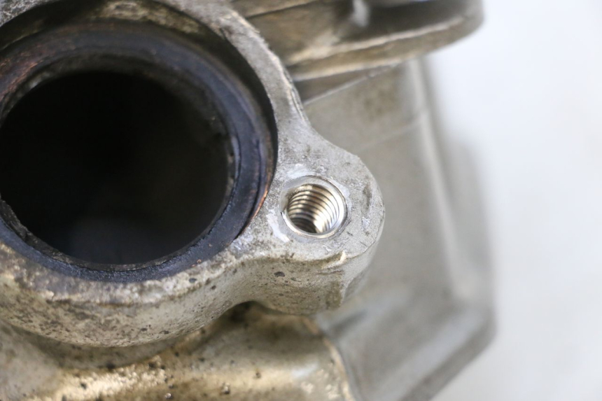 photo de FRONT CYLINDER HEAD HONDA XRV AFRICA TWIN 750 (1990 - 1992) - Zoom on usage condition