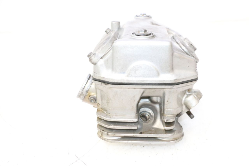 photo de FRONT CYLINDER HEAD HONDA XRV AFRICA TWIN 750 (1990 - 1992) - Technical close-up