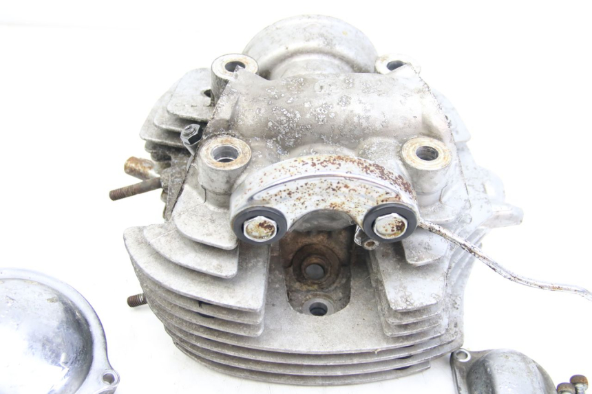 photo de FRONT CYLINDER HEAD YAMAHA XV VIRAGO 750 (1984 - 1998) - Technical close-up
