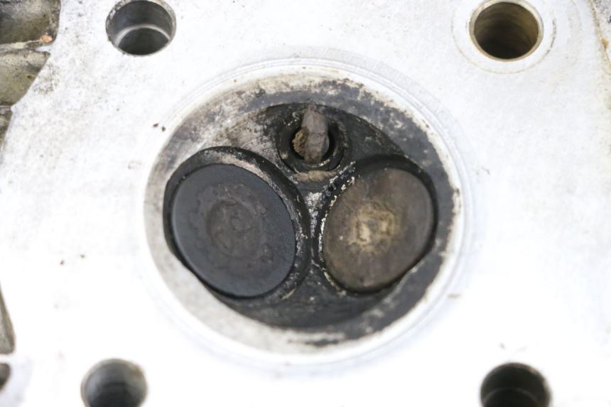 photo de CYLINDER HEAD MAG POWER BOMBERS 4T 50 (2016 - 2026) - Distinctive features