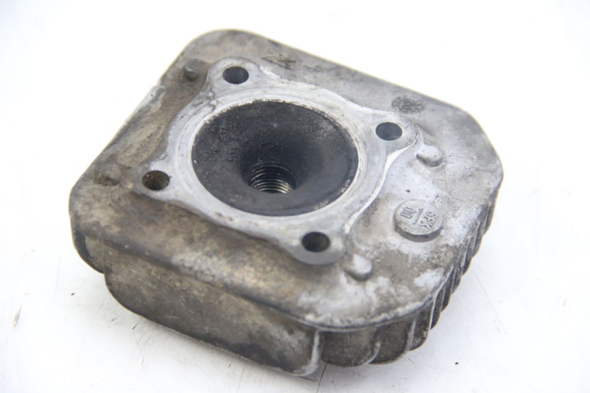 photo de CYLINDER HEAD MBK BOOSTER SPIRIT 50 (1999 - 2003) - Fixing points details