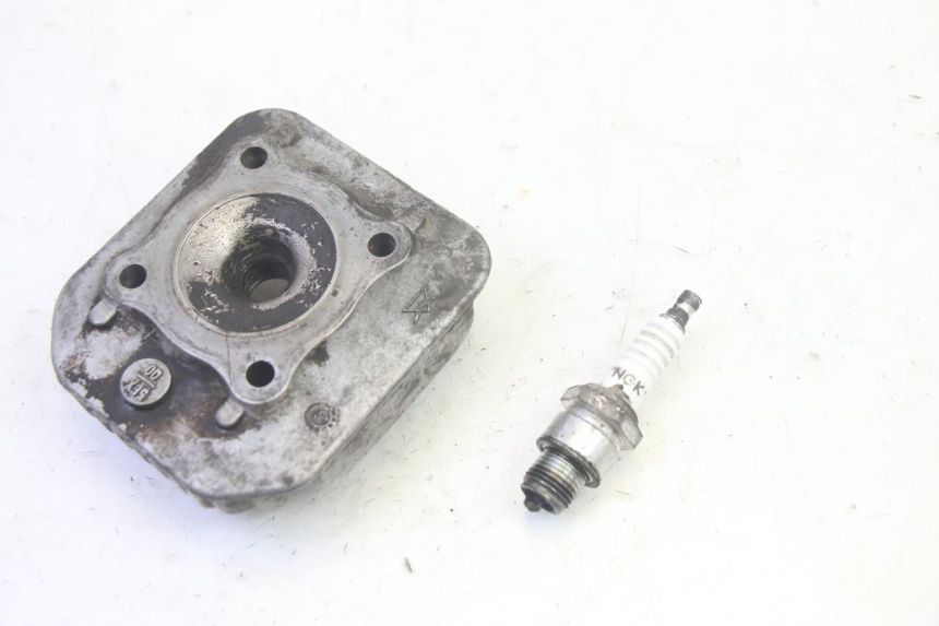 photo de CYLINDER HEAD MBK BOOSTER SPIRIT 50 (2004 - 2017) - Technical close-up