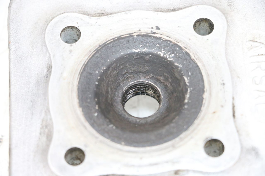 photo de CYLINDER HEAD MBK BOOSTER SPIRIT NAKED 50 (2004 - 2017) - Technical close-up