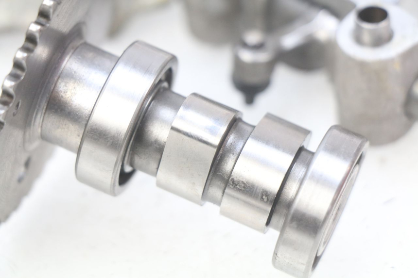 photo de CYLINDER HEAD BAOTIAN BT 50 QT-12 50 (2007 - 2009) - High-resolution close-up