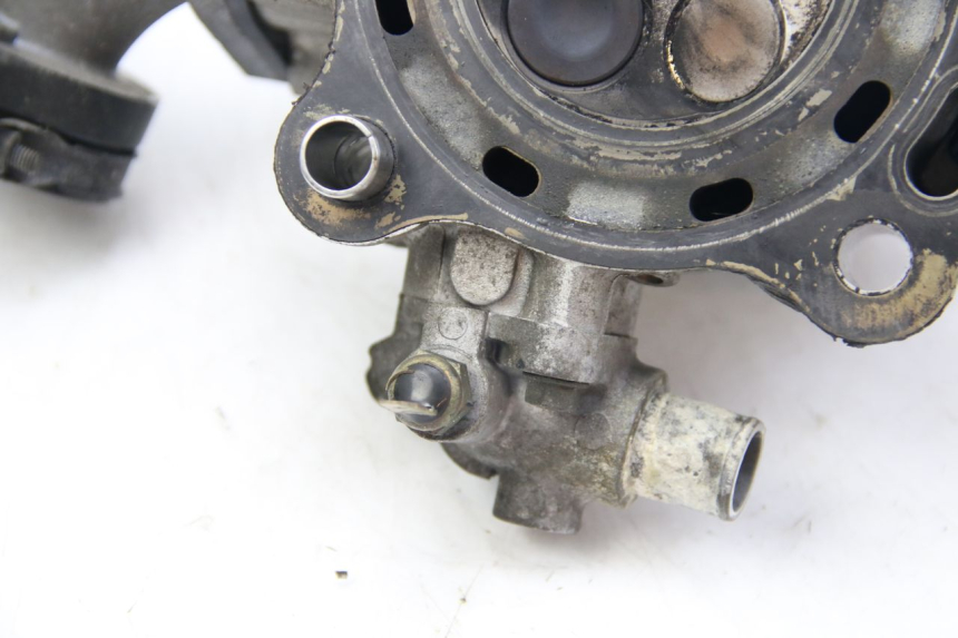 photo de CYLINDER HEAD SUZUKI BURGMAN 125 (2007 - 2014) - Technical close-up