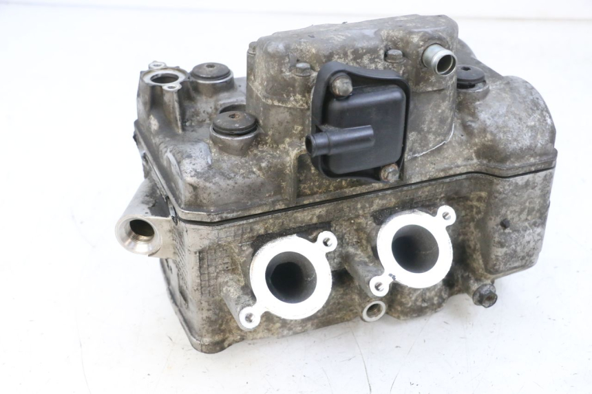 photo de CYLINDER HEAD SUZUKI BURGMAN 650 (2013 - 2020) - Technical close-up