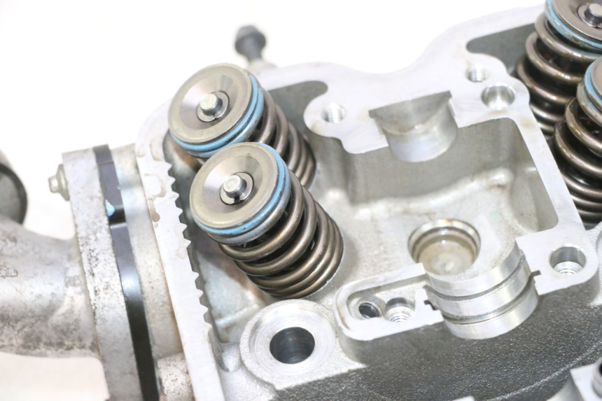photo de CYLINDER HEAD SUZUKI BURGMAN 125 (2007 - 2014) - Supplementary product photo