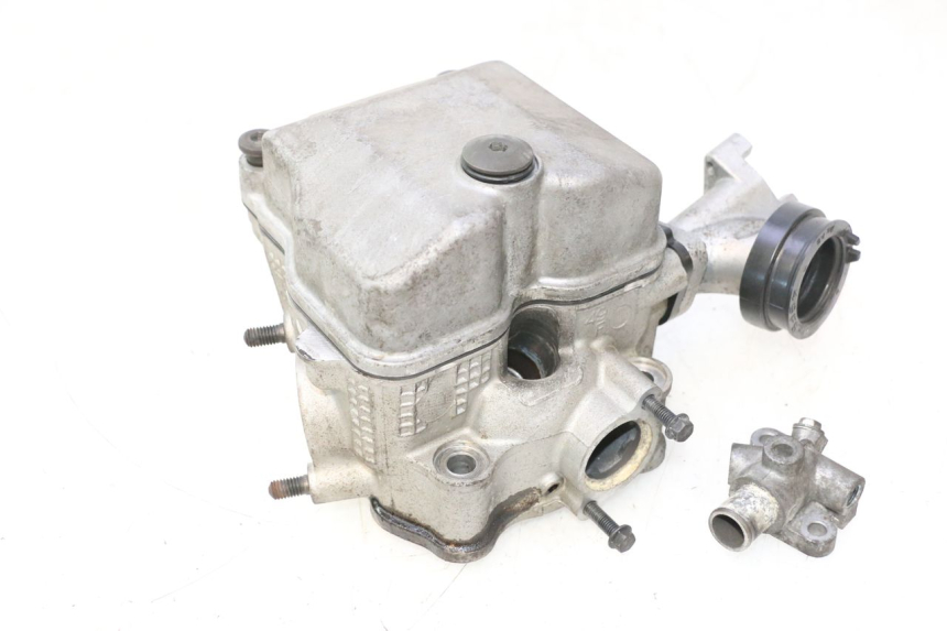 photo de CYLINDER HEAD SUZUKI BURGMAN 125 (2007 - 2014) - Zoom on usage condition