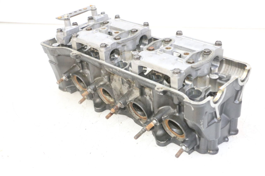 photo de CYLINDER HEAD HONDA CB R 1000 (2018 - 2023) - Alternative angle