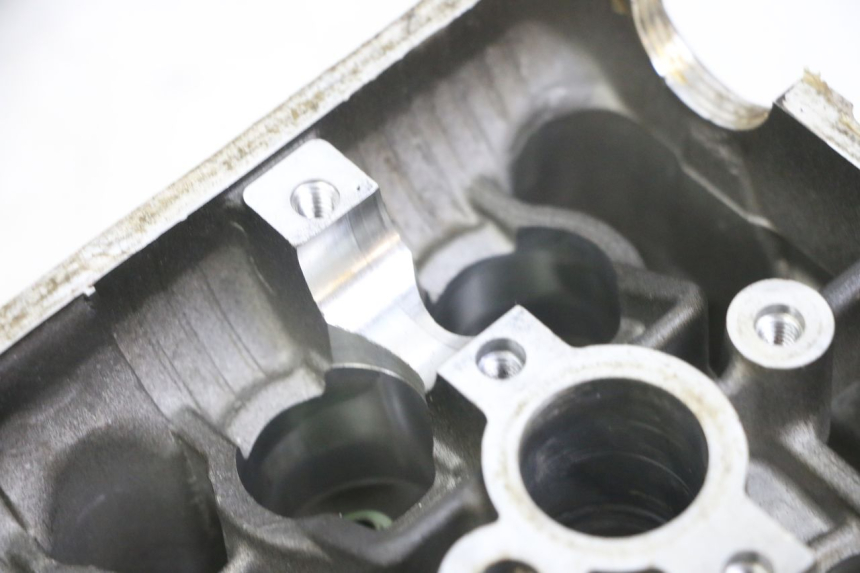 photo de CYLINDER HEAD HONDA CB R 1000 (2018 - 2023) - Markings and original references