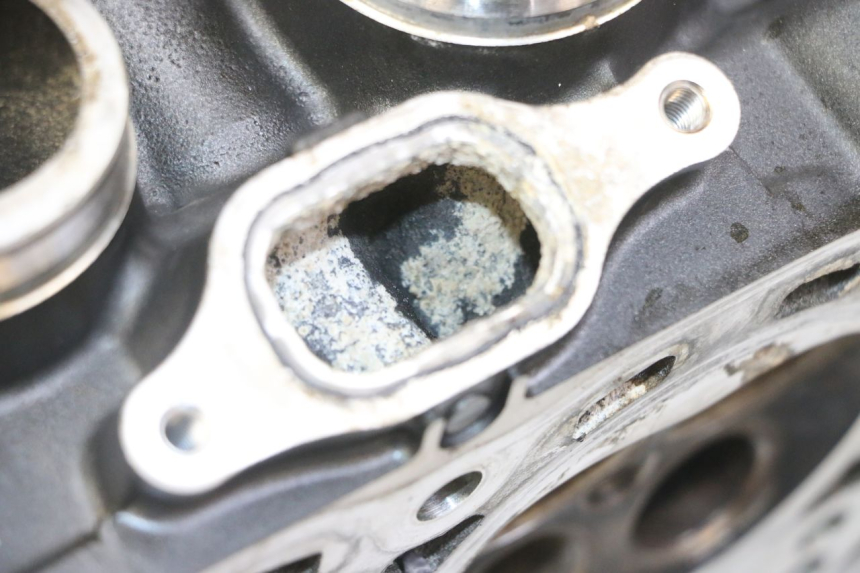 photo de CYLINDER HEAD HONDA CB R 1000 (2018 - 2023) - Markings and original references