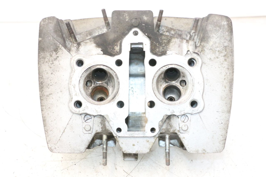 photo de CYLINDER HEAD HONDA CB TWO FIFTY 250 (1991 - 2002) - Detailed visual inspection