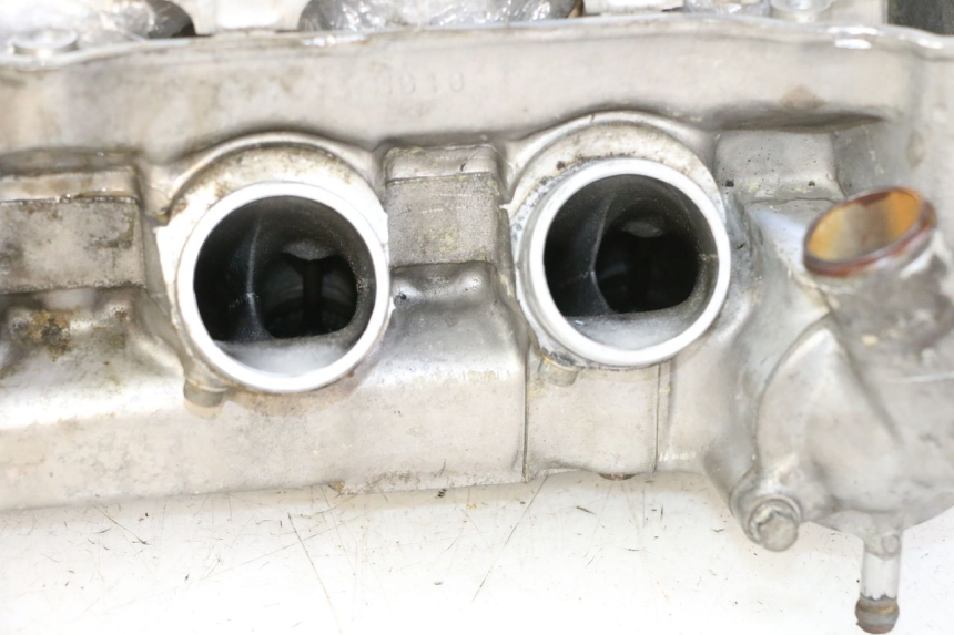 photo de CYLINDER HEAD HONDA CBR RR FIREBLADE 900 (1992 - 1994) - Zoom on usage condition