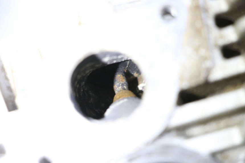 photo de CYLINDER HEAD SHERCO CITY CORP 125 (2003 - 2007) - Fixing points details