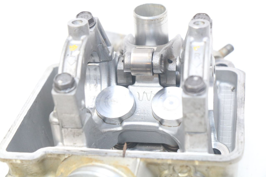 photo de CYLINDER HEAD HONDA CRF 250 (2016 - 2017) - Surface and material condition
