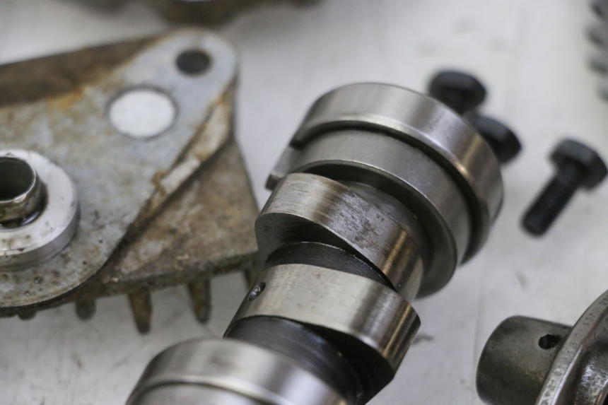 photo de CYLINDER HEAD CCR DIRT BIKE 125 - Surface and material condition