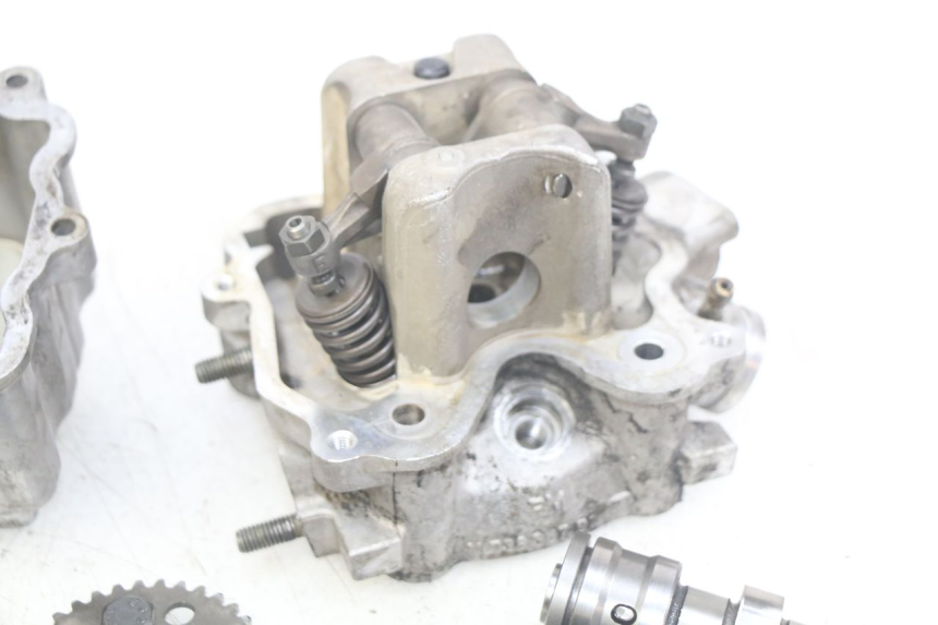photo de CYLINDER HEAD PEUGEOT ELYSEO 125 (1999 - 2004) - Spare part profile view