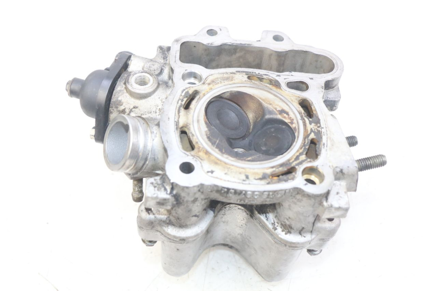 photo de CYLINDER HEAD PEUGEOT ELYSEO 125 (1999 - 2004) - Zoom on usage condition