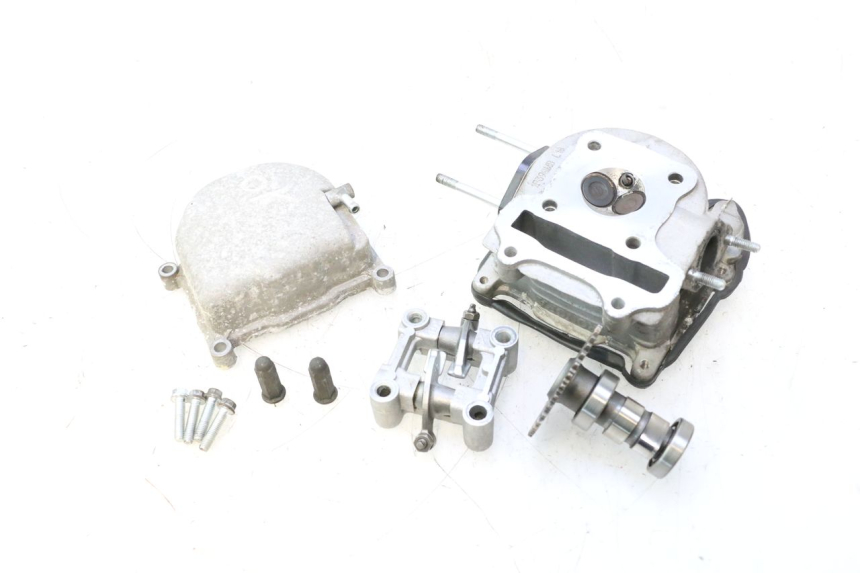 photo de CYLINDER HEAD JM MOTORS EVOLIS 4T 50 (2018 - 2022) - Detailed visual inspection