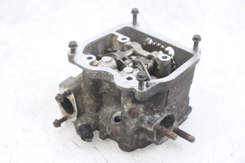 photo de CYLINDER HEAD TNT MOTOR FASTINO 4T 50 (2013 - 2019) - Surface and material condition