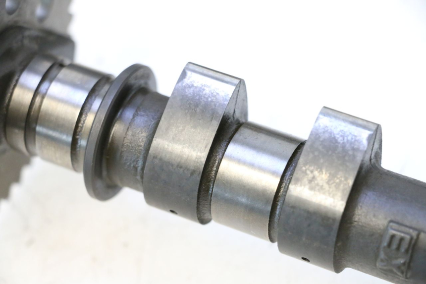 photo de CYLINDER HEAD HONDA FJS SILVER WING SILVERWING 400 (2005 - 2008) - Surface and material condition