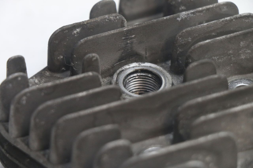 photo de CYLINDER HEAD PIAGGIO FLY 2T 50 (2004 - 2017) - Zoom on usage condition